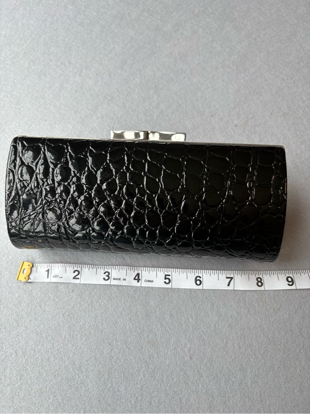 La Regale Black Patent Croc-Embossed Chain Optional Strap Clutch Evening Bag - Picture 3 of 7